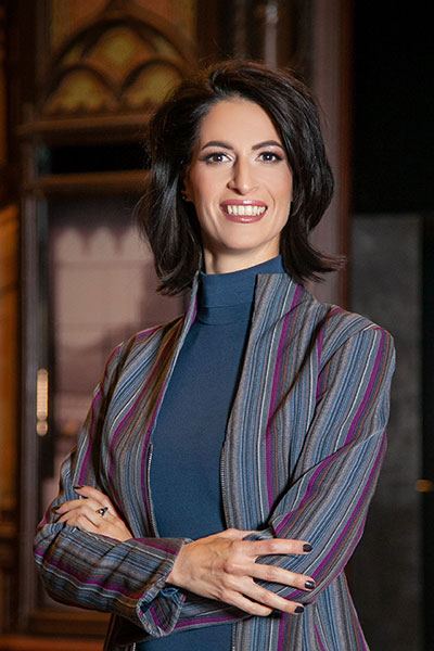 dr. Ruzsbaczky Nóra